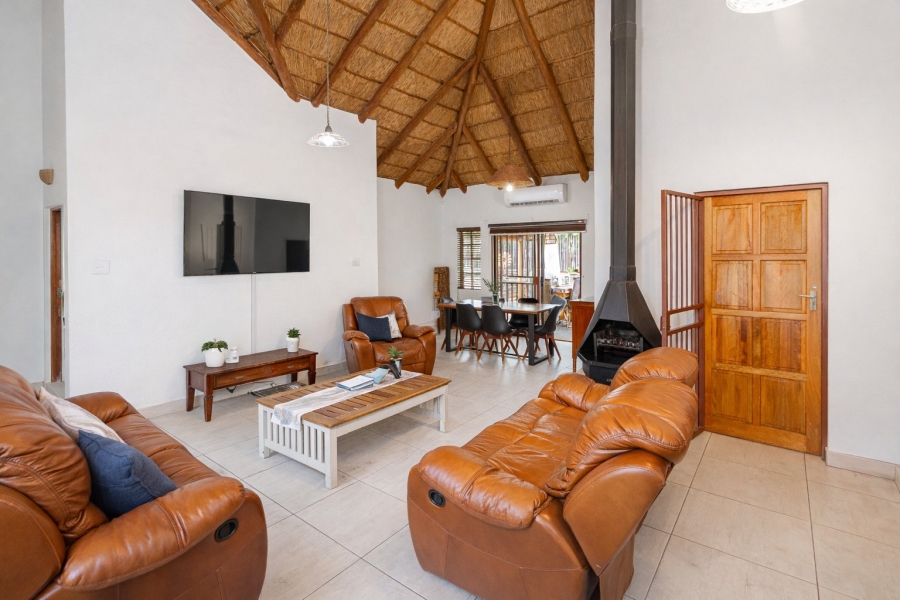 3 Bedroom Property for Sale in Melodie North West